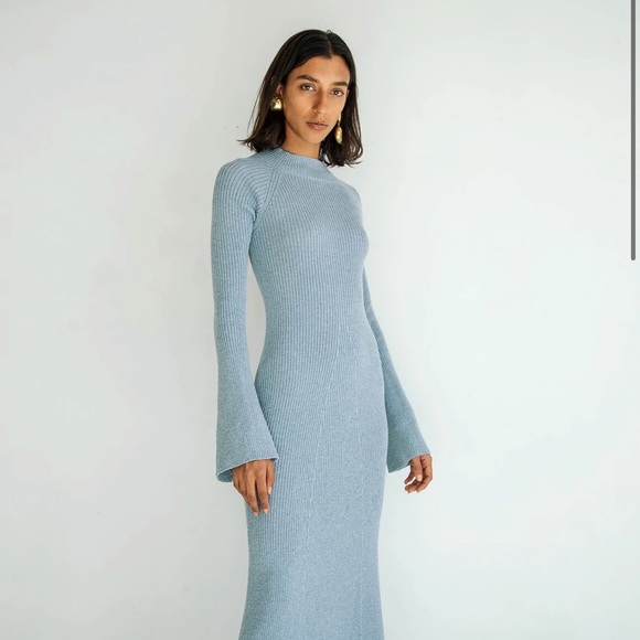 The September Evening Dress 👗 - Picture 5 of 5